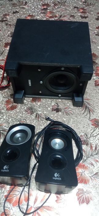 Sistem logitech 2.1 pasiv