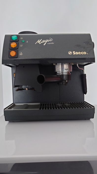 Кафеавтомат DeLonghi ECAM 23.460 B, 15 bar, 1450W, Метална кафемелачка