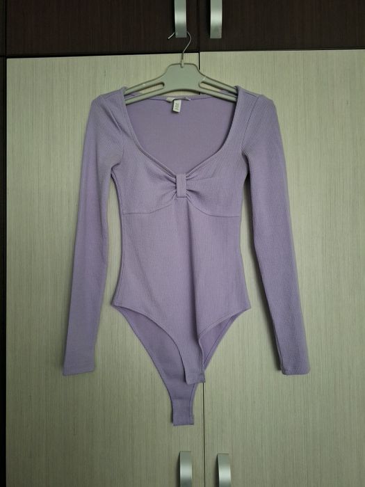 Body cu mânecă lungă