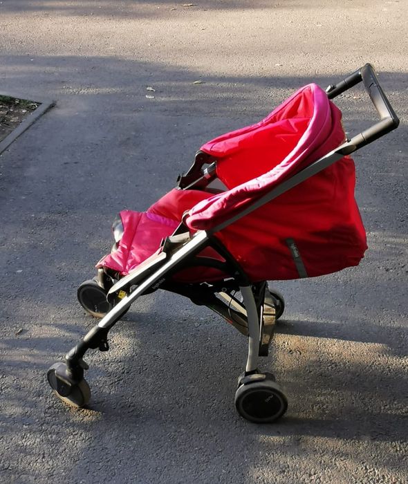 Детская коляска на девочку