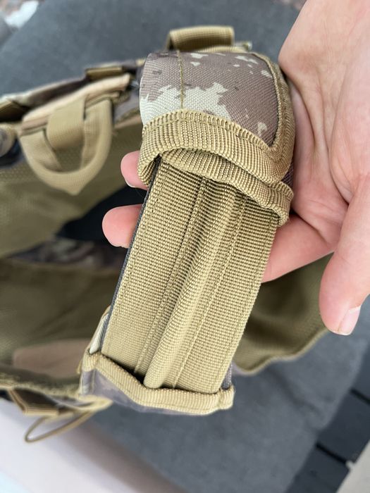 Vesta Tactica Militara cu Buzunare camo - NOU -