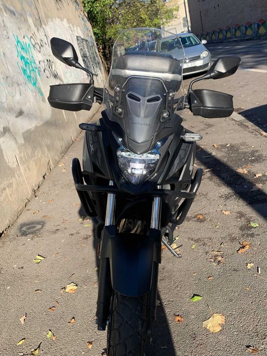 Vand Honda CB500X, rulata putin, topcase, crash guard