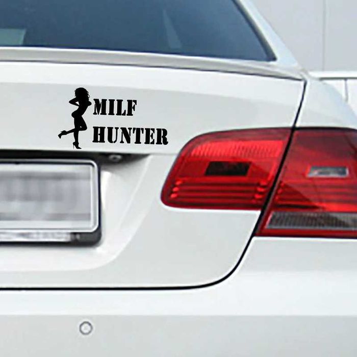 Стикер Milf Hunter, лепенка MilfHunter, Sticker