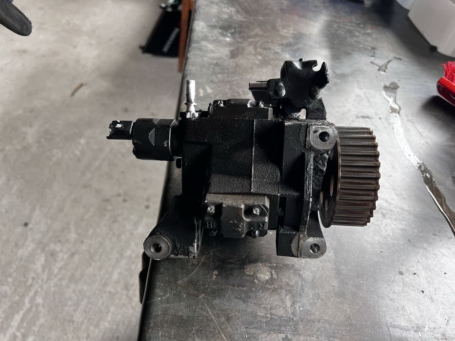 Горивна помпа - ГНП  Нисан Кашкай , Джук 1.5 dci 110кс. ОЕМ 5WS40565