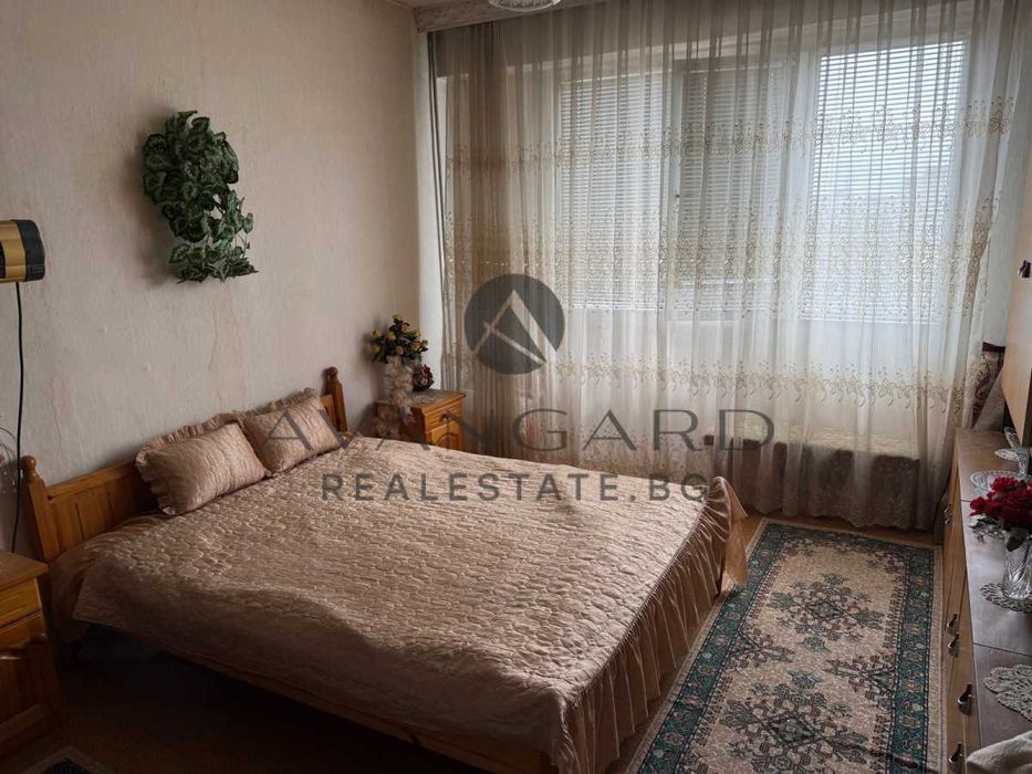 Продава се Четиристаен апартамент в Пловдив, Изгрев - 88 кв.м за 1102 €/кв.м - Снимка #2