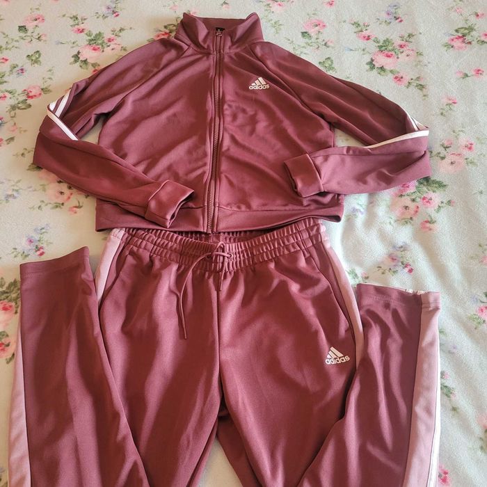 Adidas/Адидас оригинален НОВ екип