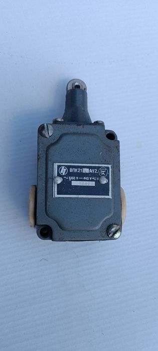 Выключатель концевой