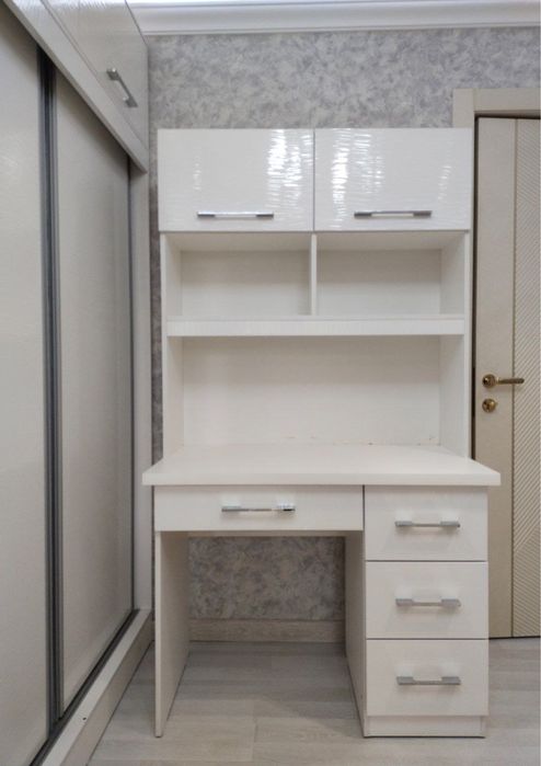 Детская парта !!!