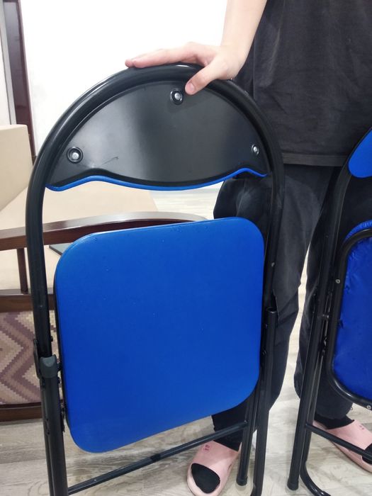 Продам стулья складные