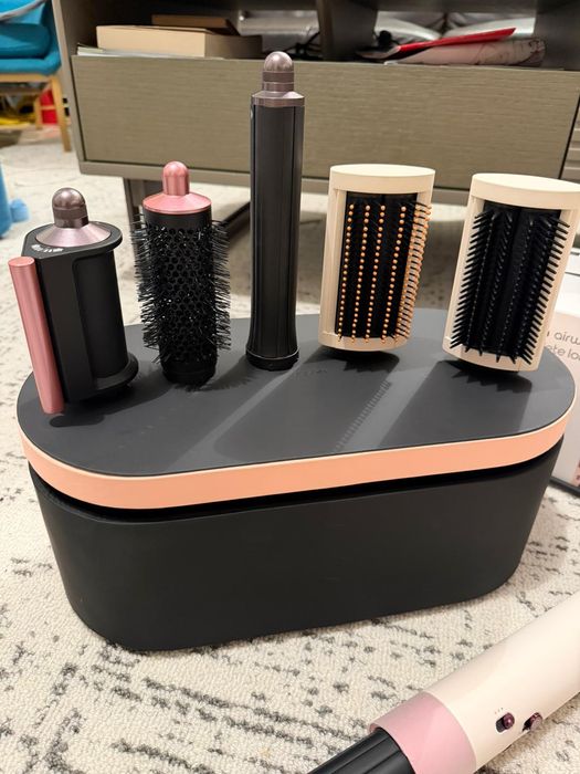 Dyson airwrap folosit