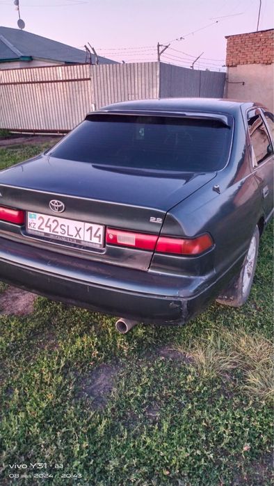 Продам Toyota 20