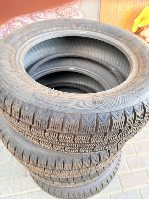 Продам шины Boto 205/16R 92s