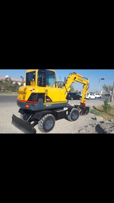 мини экскаватор хундай 555 w сотилади