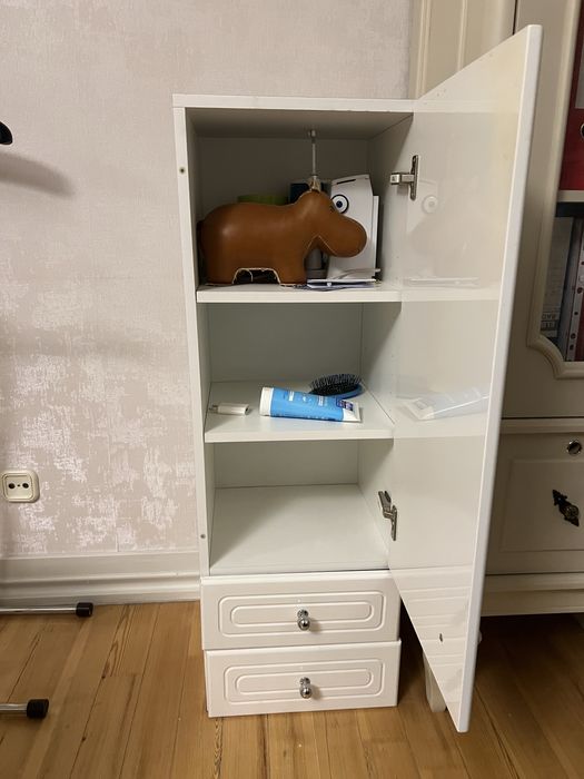 Шкафчик для хранения