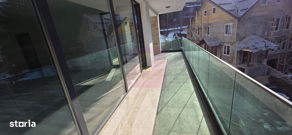 Apartament 3 camere de vânzare la Sinaia