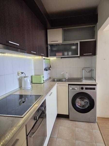 Дава се под наем Тристаен апартамент в Бургас, Славейков - 98 кв.м за 510 € - Снимка #4