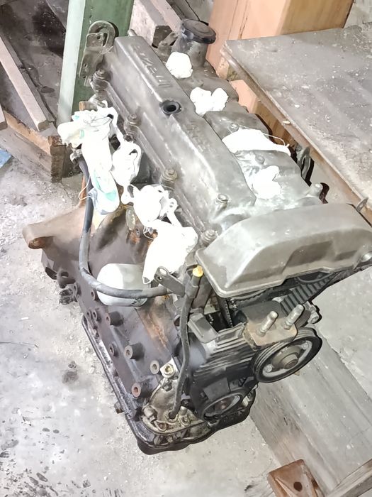 Двигатель Мазда Премаси 1,8