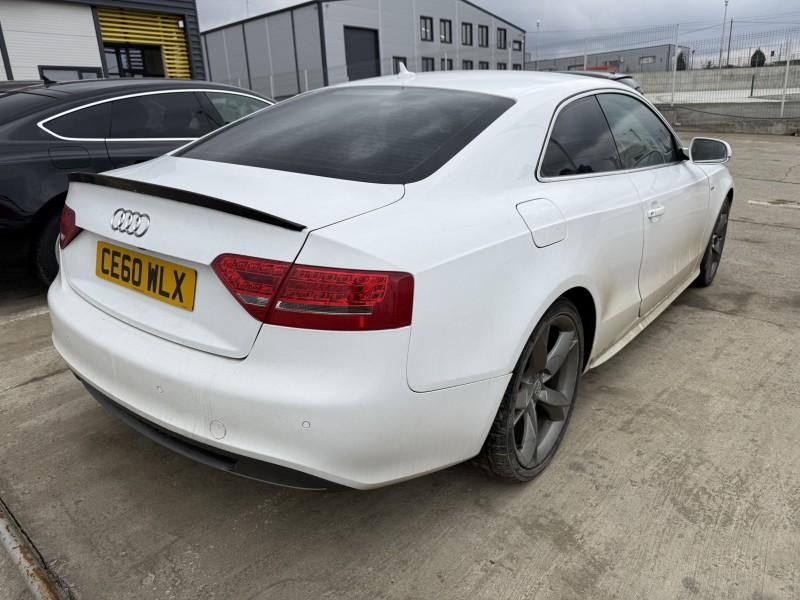 Aripa spate dreapta Audi A5 facelift 8T3 Coupe culoare alba - ly9c