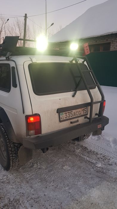 Продам ниву 21214