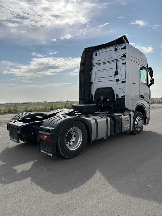 Новый тягач Shacman X6000 4/2