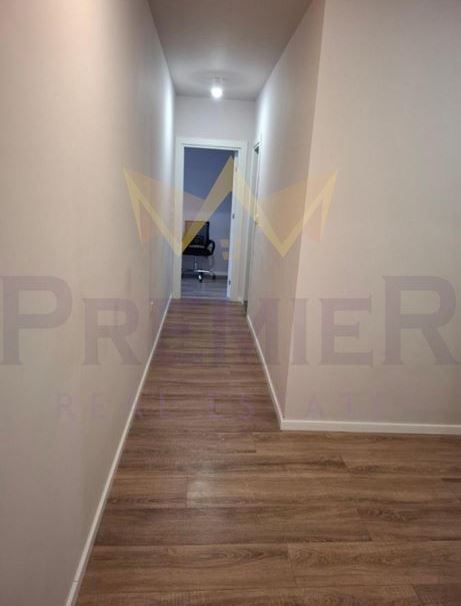 Дава се под наем Двустаен апартамент в Варна, Колхозен пазар - 70 кв.м за 618.12 € - Снимка #7