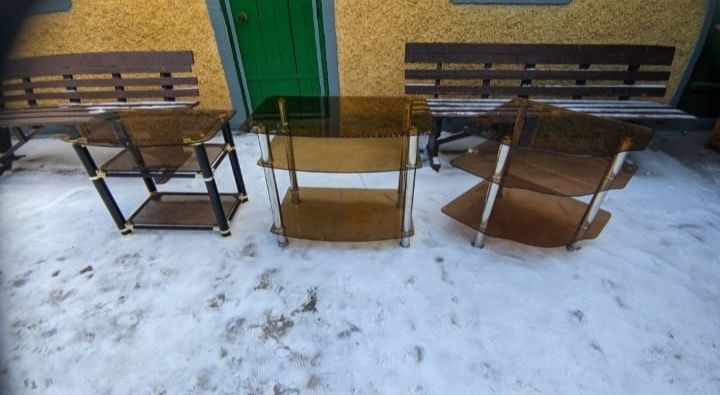 Зеркала стоячие. Стеклянные полки