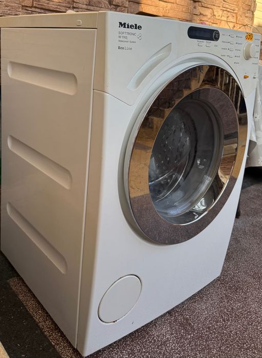 Пералня Miele...