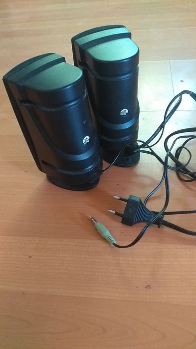 Boxe EDNET telefon, calculator, laptop etc