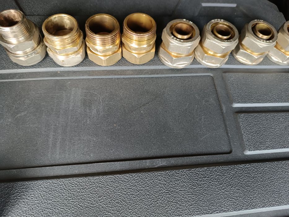 Фитинги для металлопластиковых труб