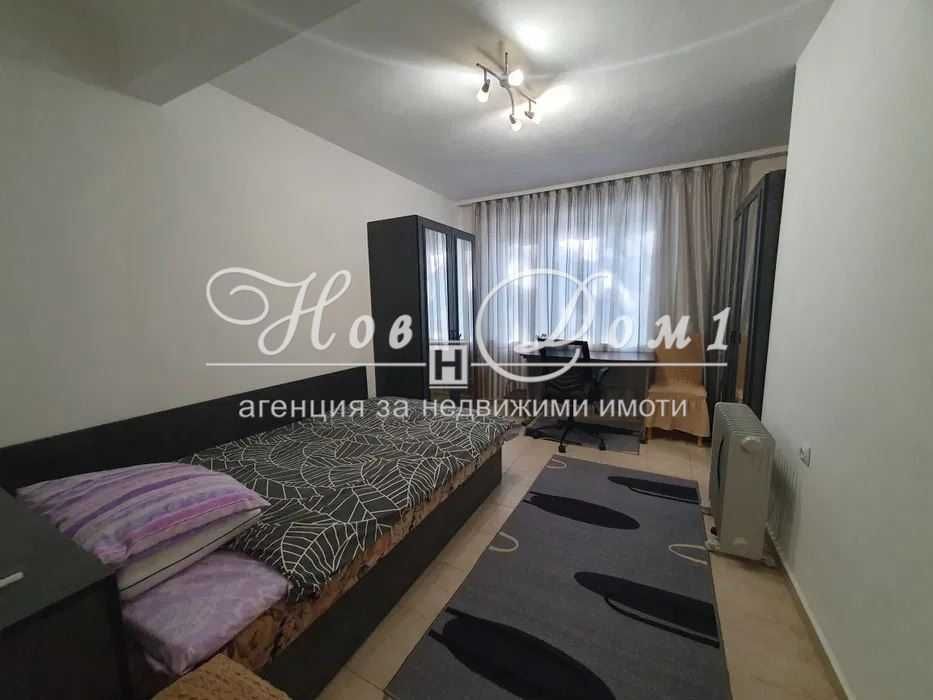 Дава се под наем Тристаен апартамент в Варна, Червен площад - 69 кв.м за 500 € - Снимка #2