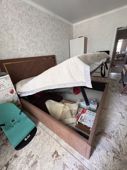 Продам кровать двухспалка