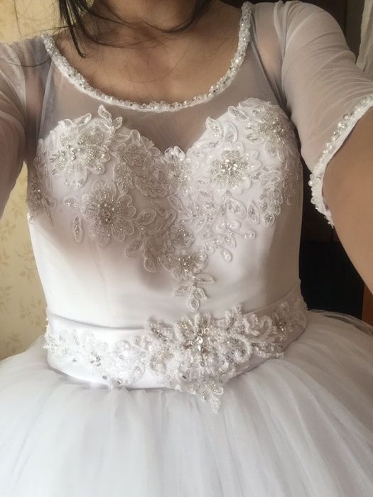 Свадебное платье