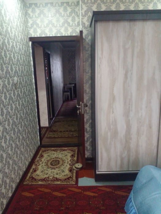 Srochna dom sotiladi