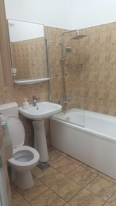 Închiriez apartament 2 camere