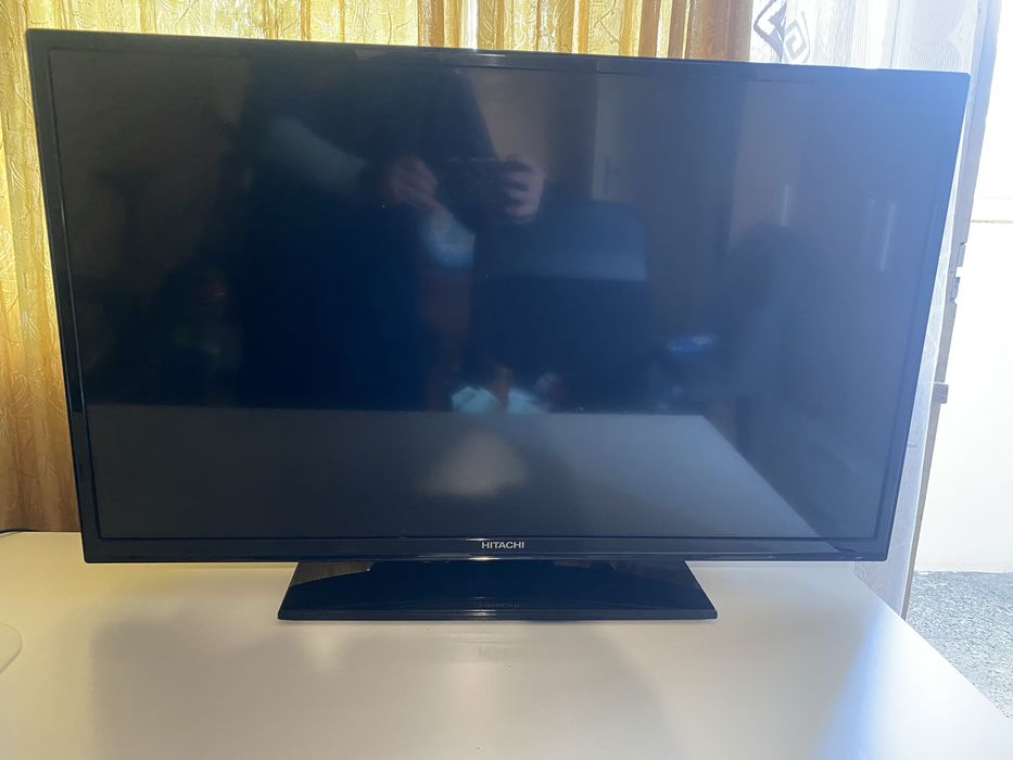 Телевизор Hitachi
