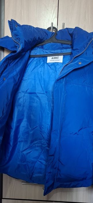 Куртка Ami новая (унисекс)
