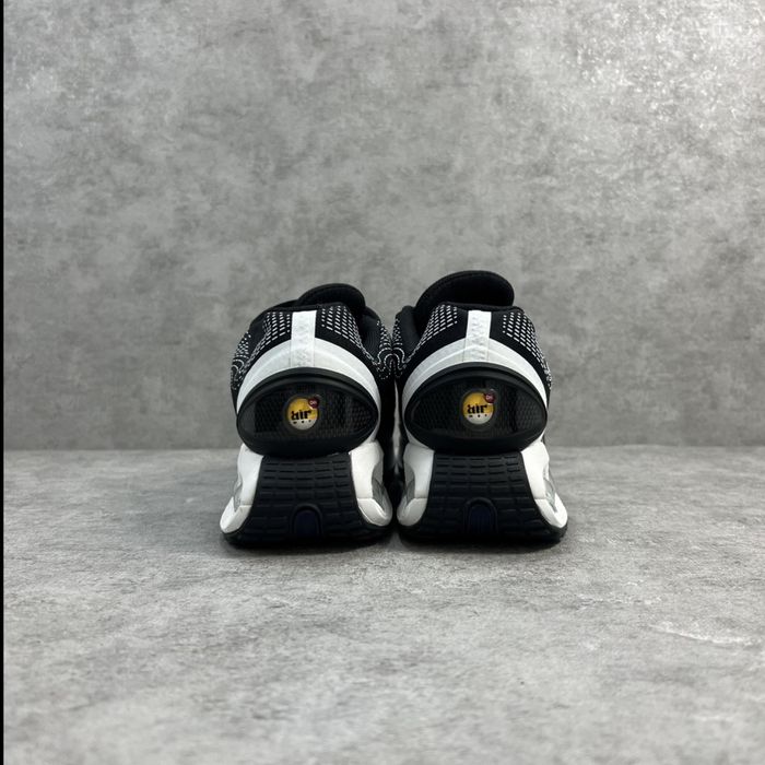 Nike Air Max DN Black/White- 41/45