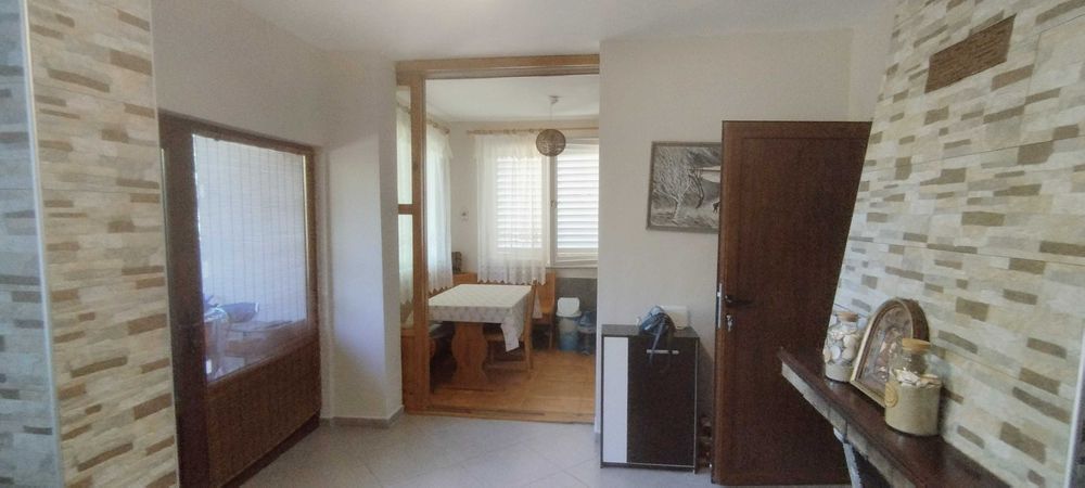 Продава се Къща в Варна, Автогара - 105 кв.м за 2267 €/кв.м - Снимка #3