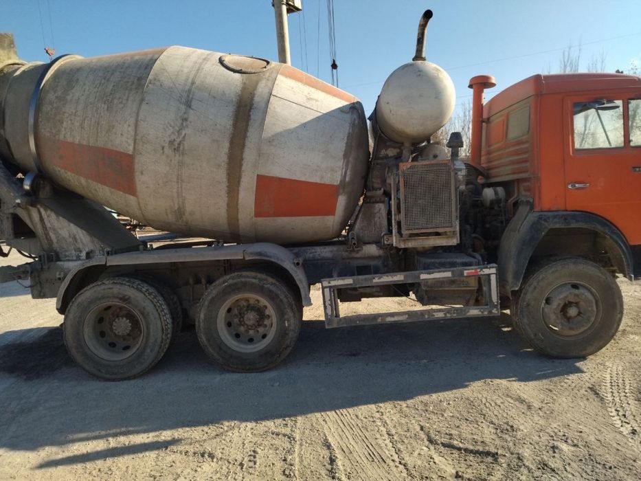 Автобетоносмеситель