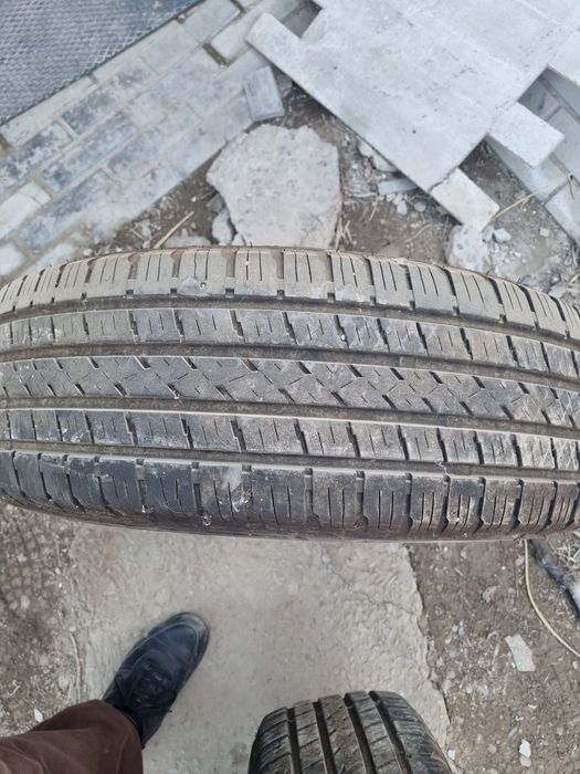 Покрышка 235 70 R16