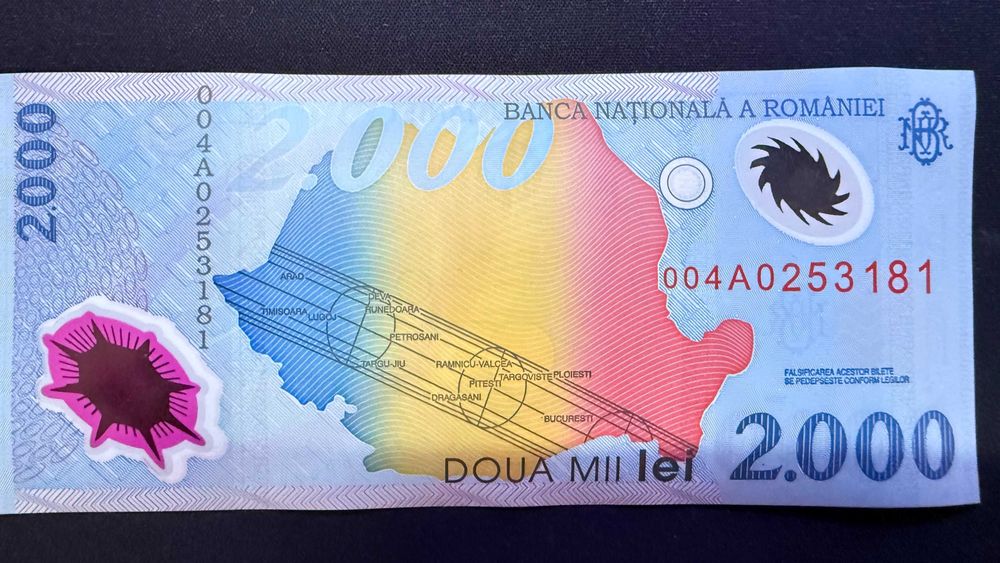 Bancnota 2000 lei eclipsa