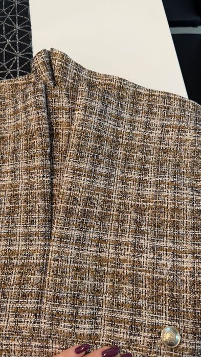 Пола панталон Maje