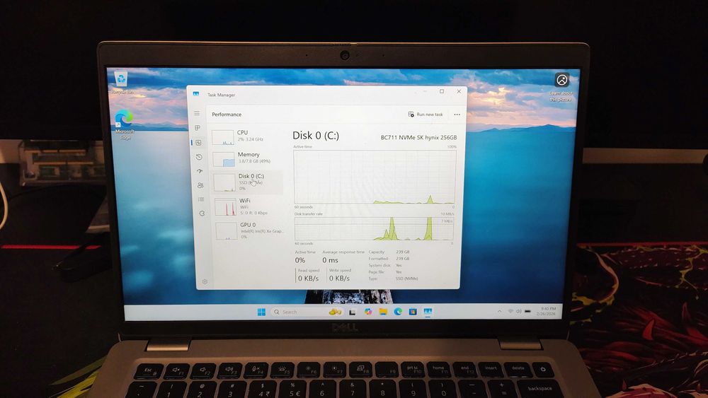 Laptop Dell - 14" - i5 1135G7 - 8GB RAM - 256GB nVME - Windows 11 Pro