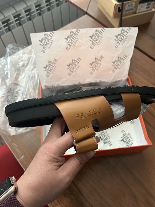 Кожанные сандали цвета кемал