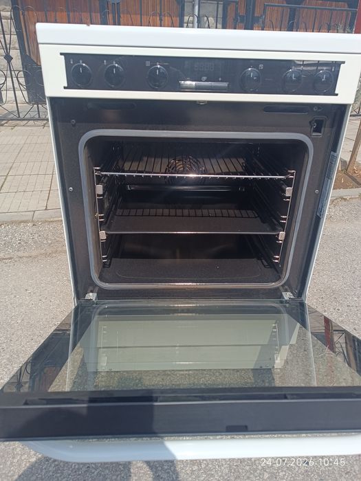 Индукционна печка voss electrolux