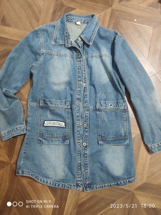 Куртка джинсовая