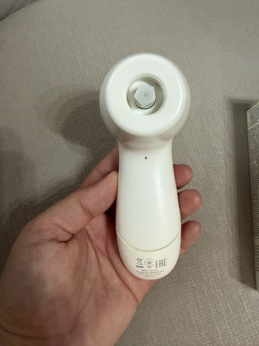 Четка за лице Braun