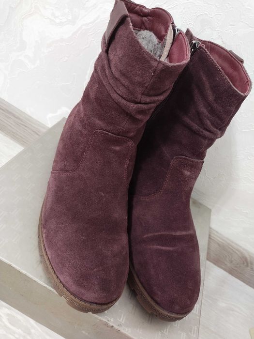 Продам зимние ботинки, натуралка