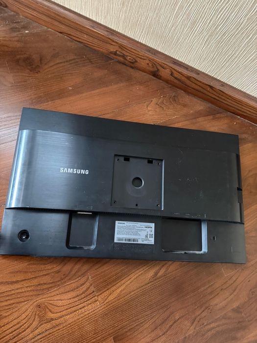 Продам мониторы дешево срочно