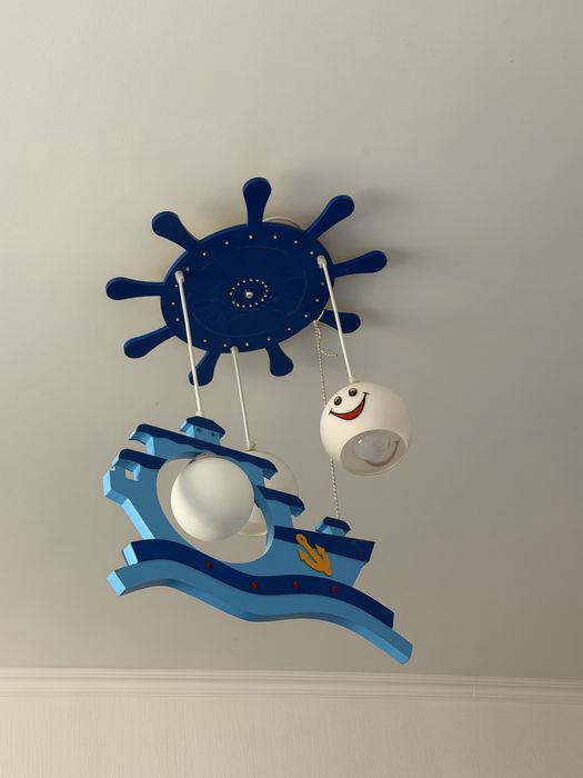 Люстра в дет комнату